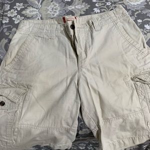 Men’s cargo shorts